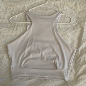 White croptop 🤍